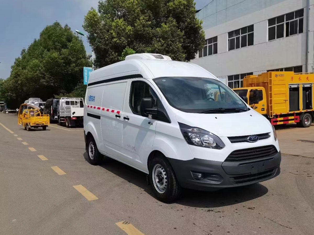 江鈴福特全順冷藏車(chē)（5.1方）